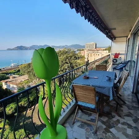 Vue Mer Panoramique, Plage 150 M, Terrasse, Parking Prive, Clim Apartment *